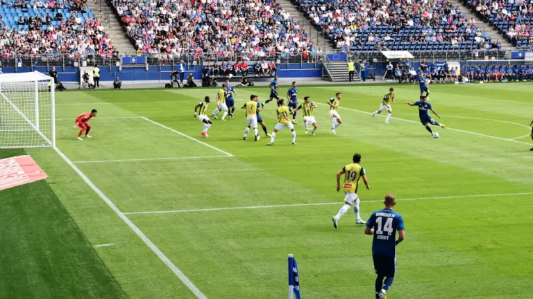 Lechia odżyła w Warszawie. Cztery gole z Polonią